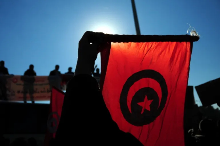 Tunisia’s Economic Tightrope: Domestic Borrowing, Stalled Reform and Growing Fragility